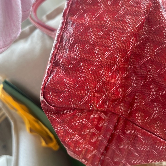 Goyard Large Tote Red Designer Tote Bag - Picture 11 of 16